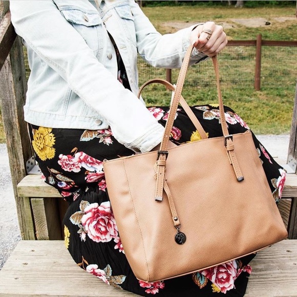 GUNAS Kangaroo Tote - Picture 3 of 11